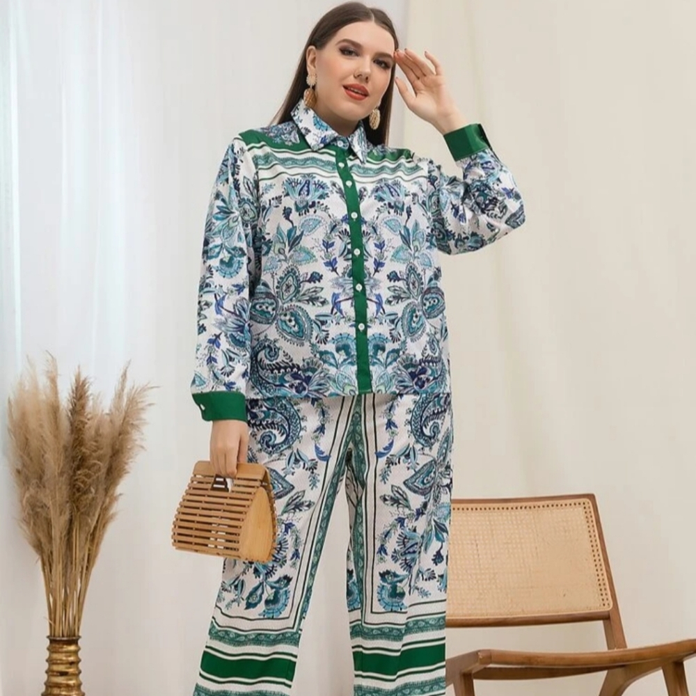 SHEIN Plus Size 2XL NWT Blue/Green Floral Print Contrast Pants Set